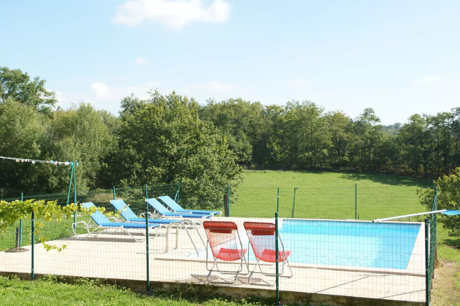 Maison de vacances Rueyres-Piscine
