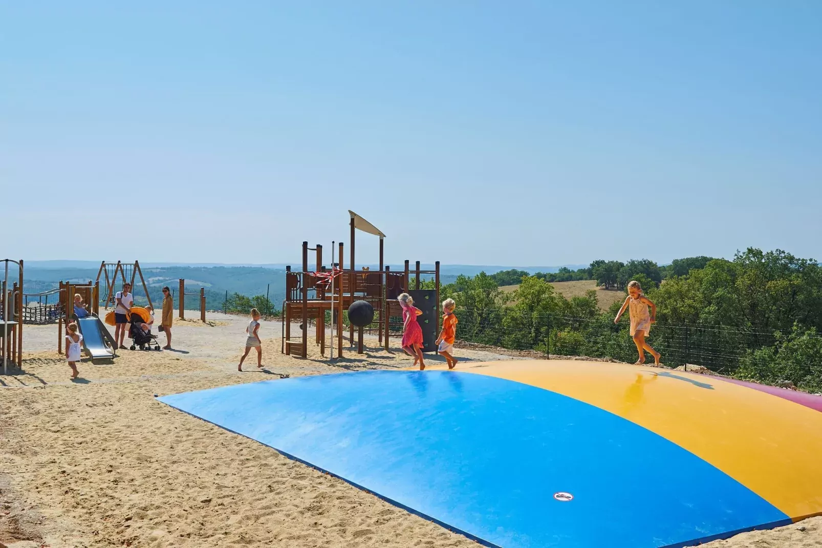 Domaine de Lanzac 3-Park facilities