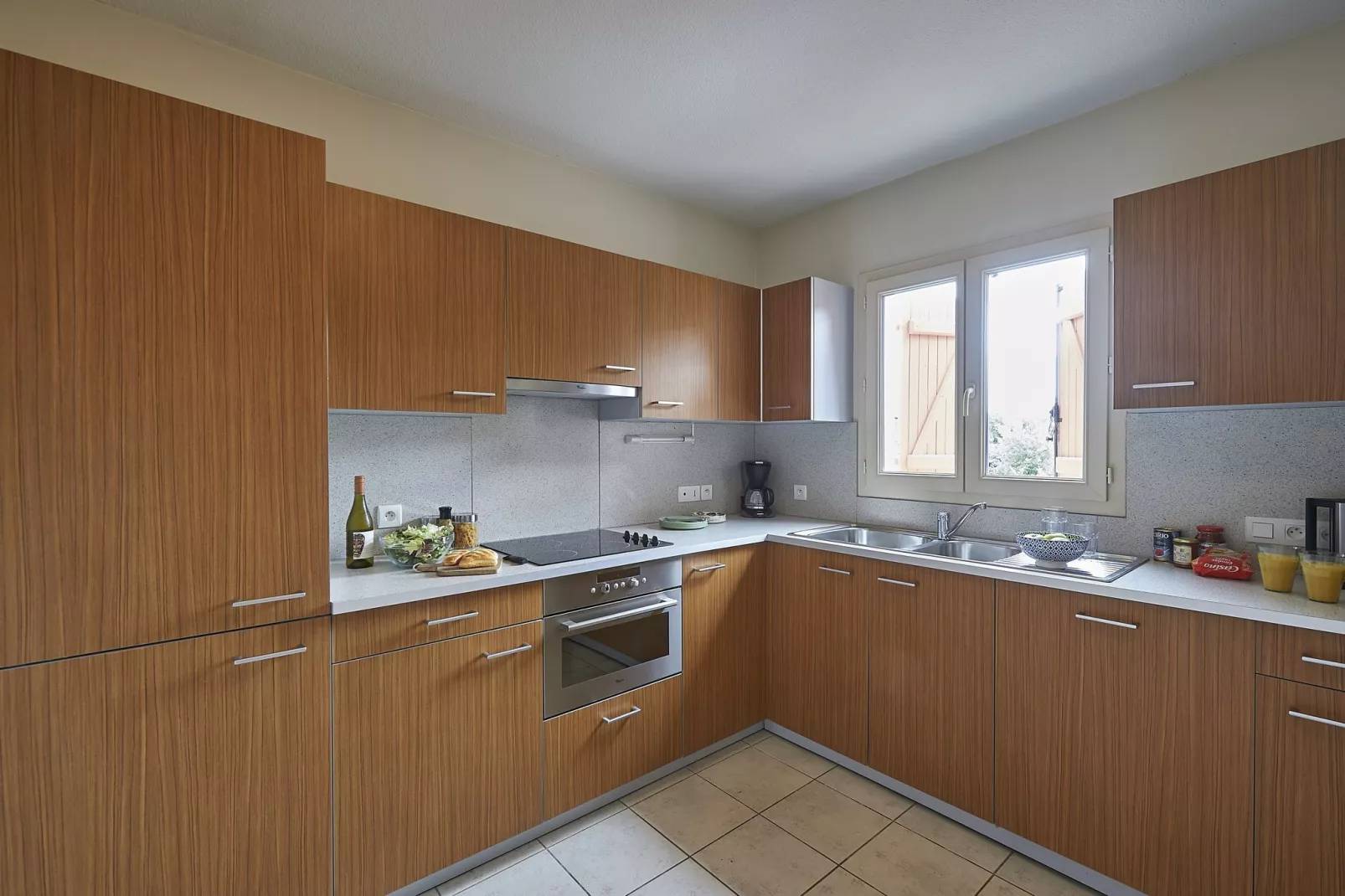 Domaine de Lanzac 4-Kitchen