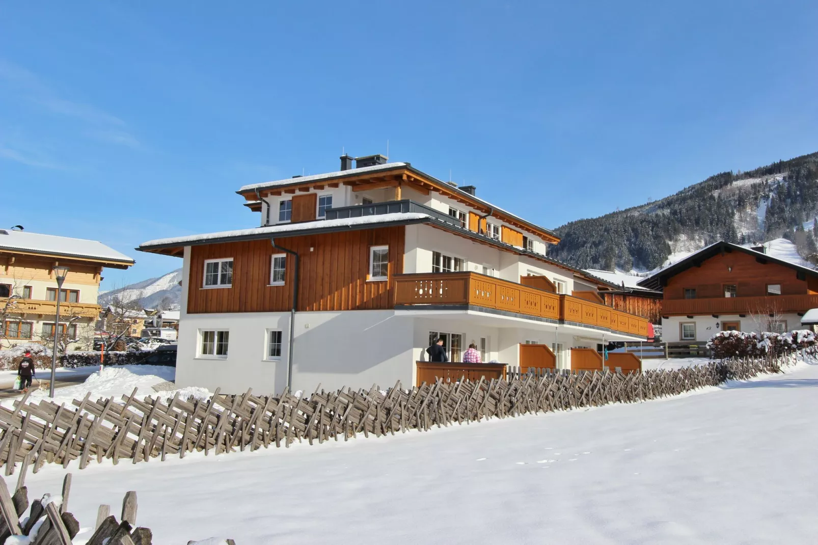 Apartment Kitzpanorama-Exterior winter