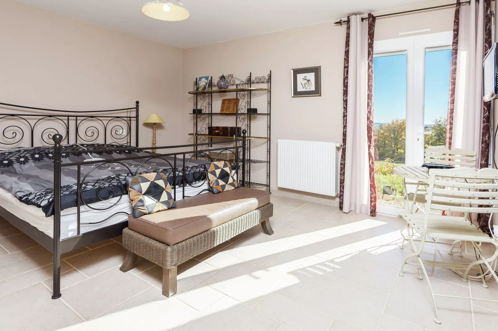 Le Repos près de Dordogne et Cahors-Schlafzimmer