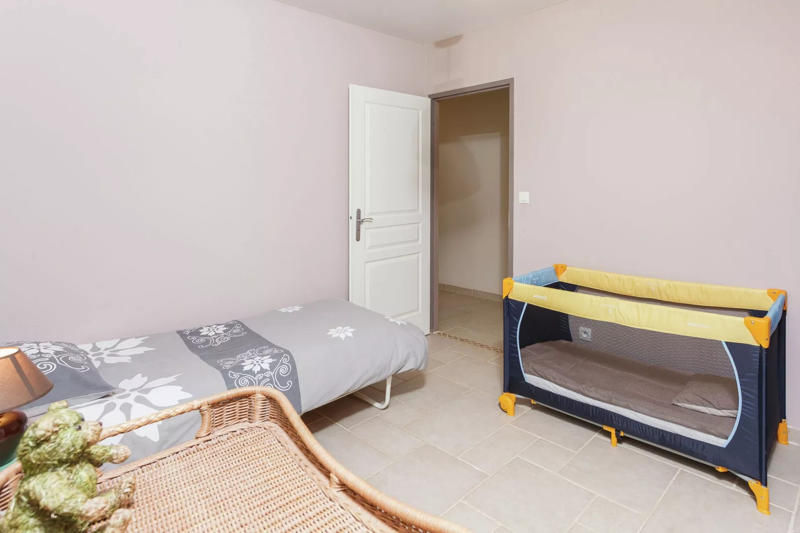 Le Repos près de Dordogne et Cahors-Schlafzimmer