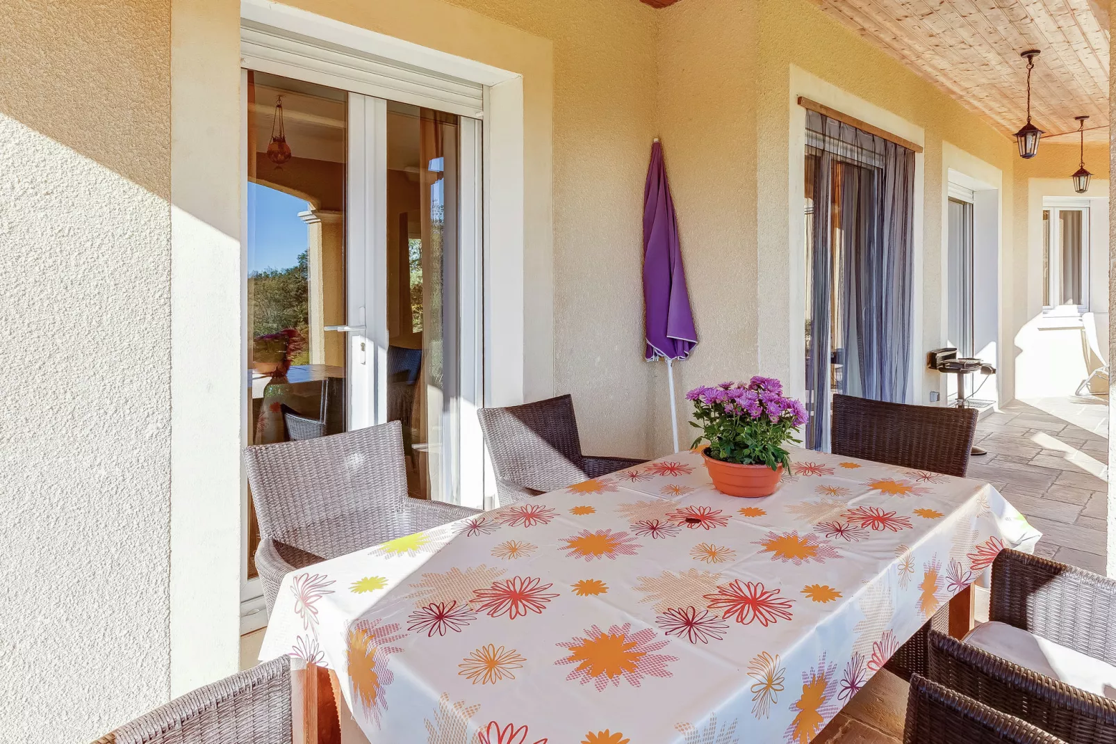 Le Repos près de Dordogne et Cahors-Terrassenbalkon