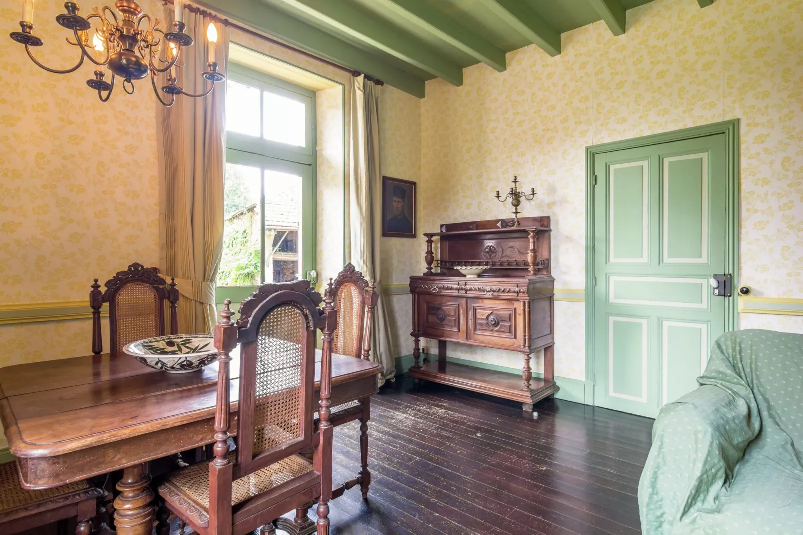 Maison de vacances Montcléra Cournes 8 pers-Esszimmer
