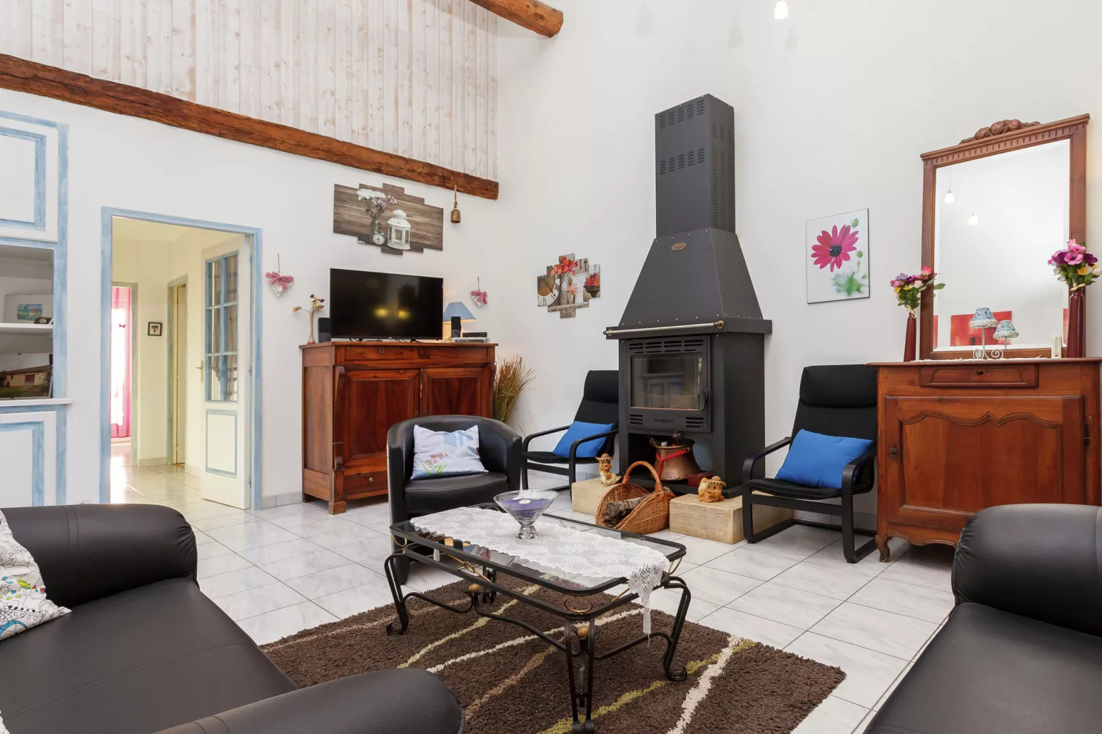 Maison de vacances Cazals-Living room