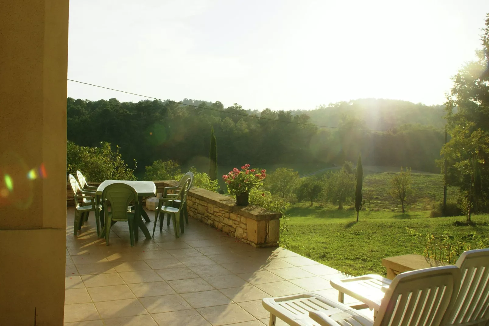 Maison belle vue-Gardens summer