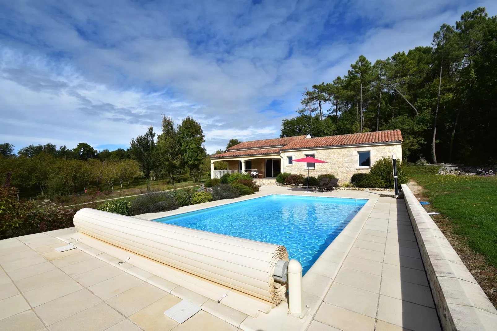 Maison de vacances Montcléra Les Gunies-Extérieur été