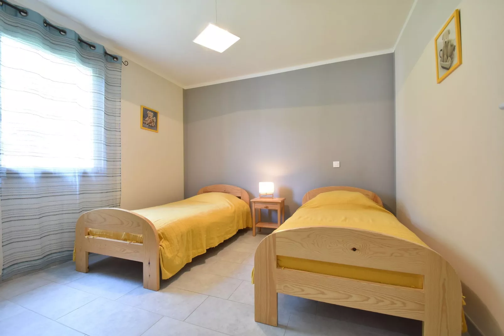 Maison de vacances Montcléra Les Gunies-Chambre
