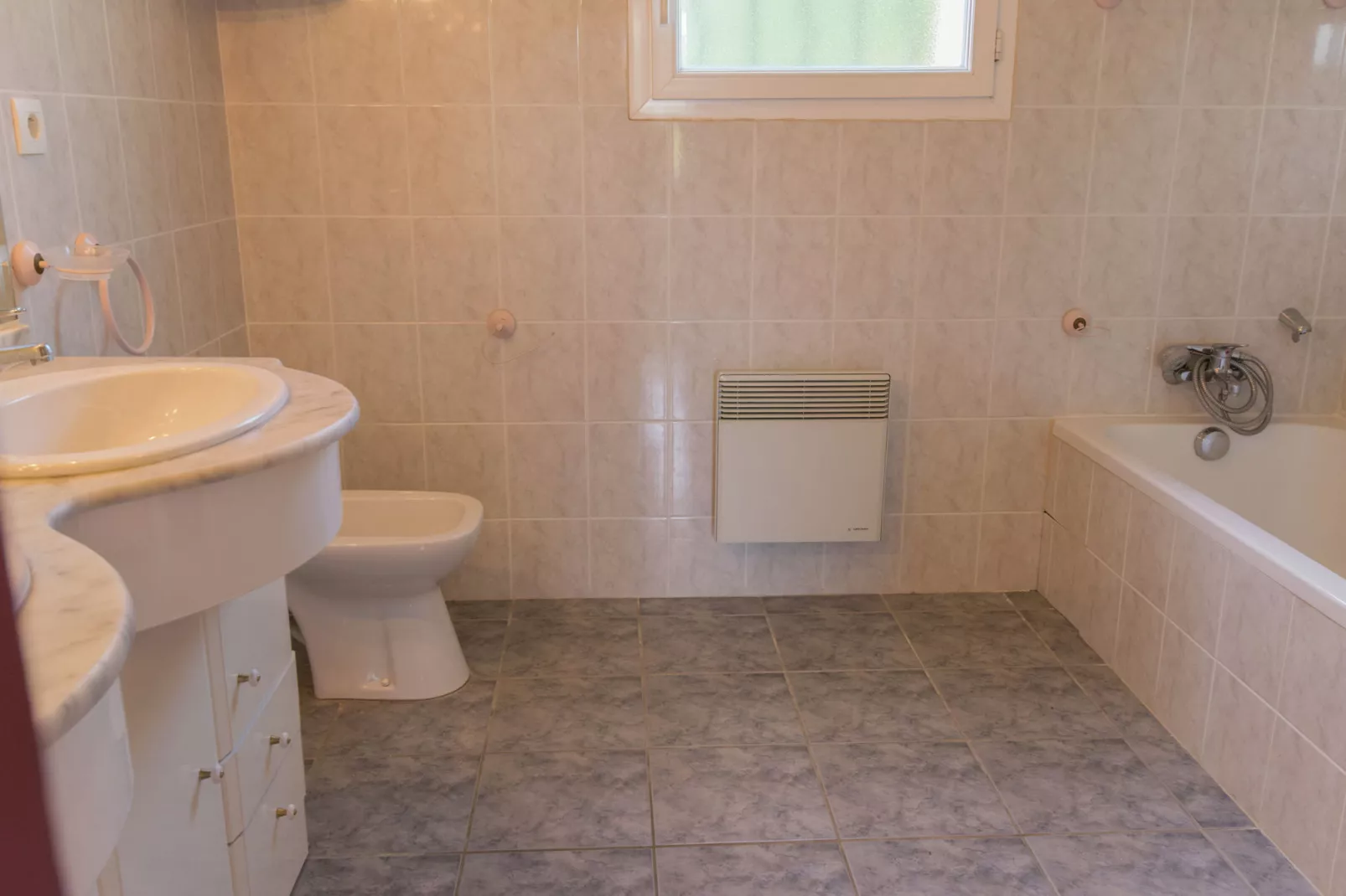 La Croix Blanche-Bathroom