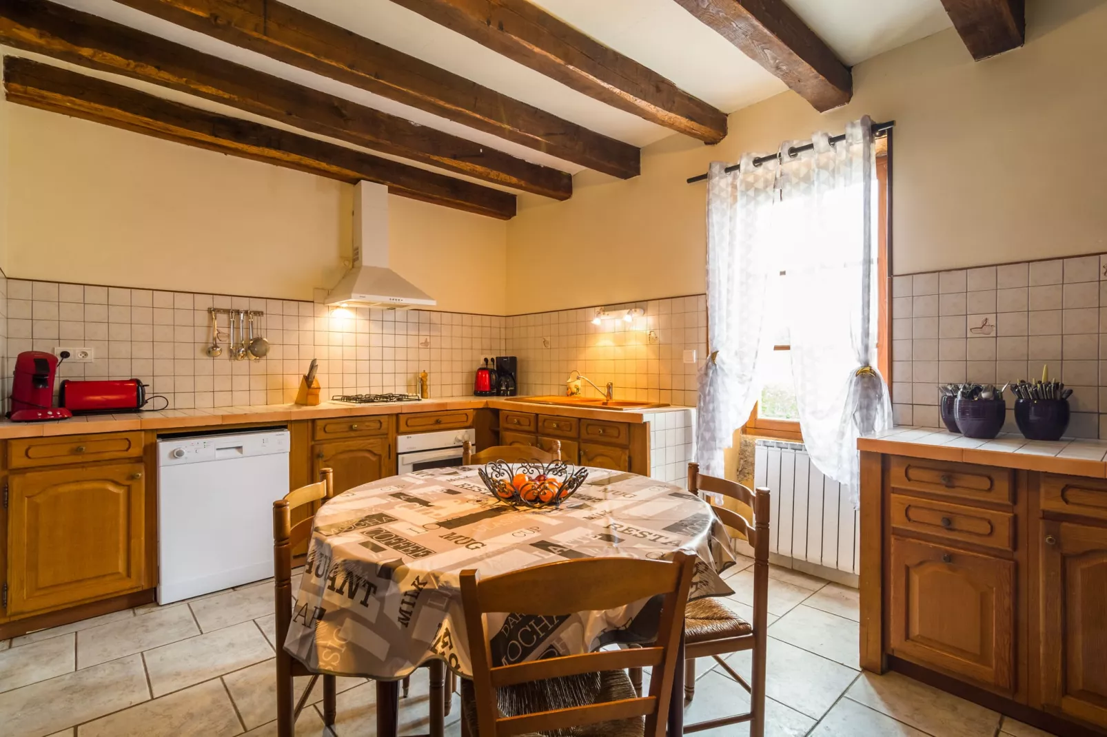 Maison de vacances Blanquefort Sur Briolance 12 pers-Kitchen