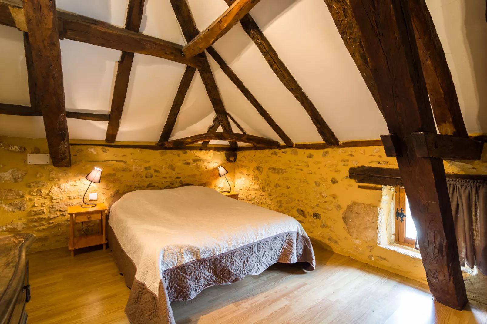 Maison de vacances Blanquefort Sur Briolance 12 pers-Bedroom