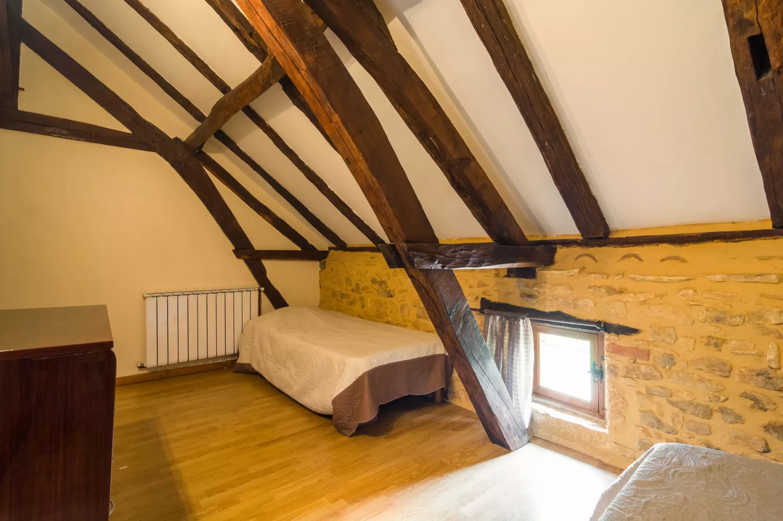 Maison de vacances Blanquefort Sur Briolance 12 pers-Bedroom