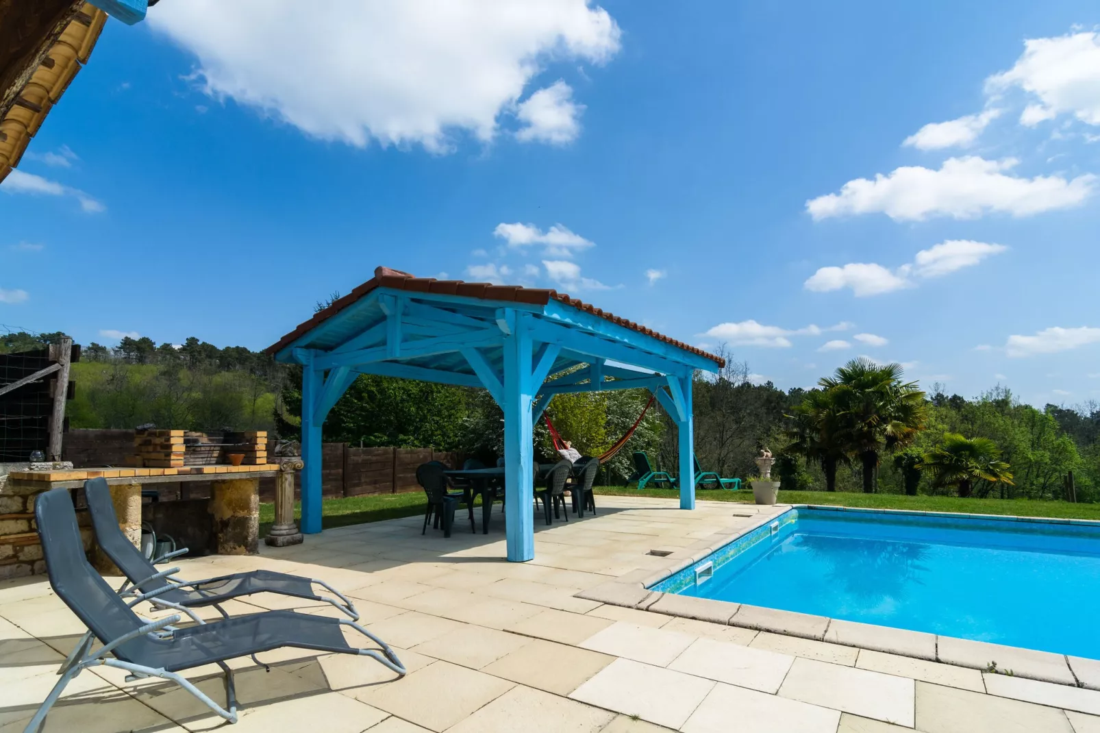 Maison de vacances Blanquefort Sur Briolance 12 pers-Terrace balcony