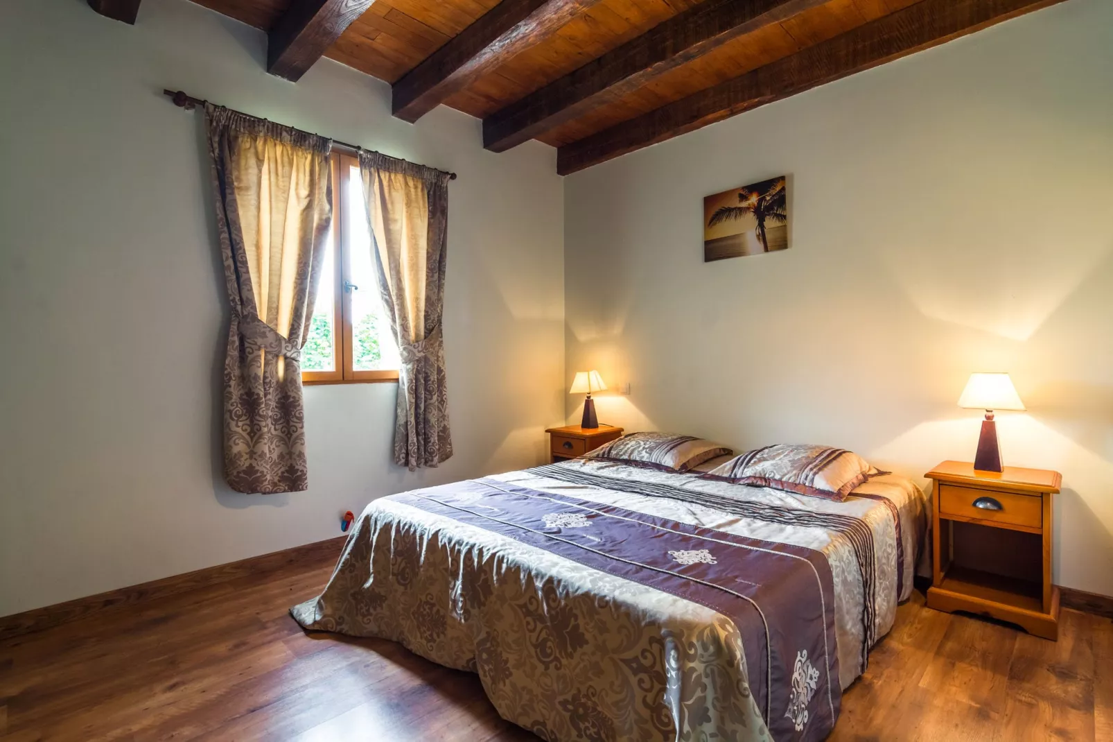 Maison de vacances Blanquefort sur Briolance 10 pers-Bedroom