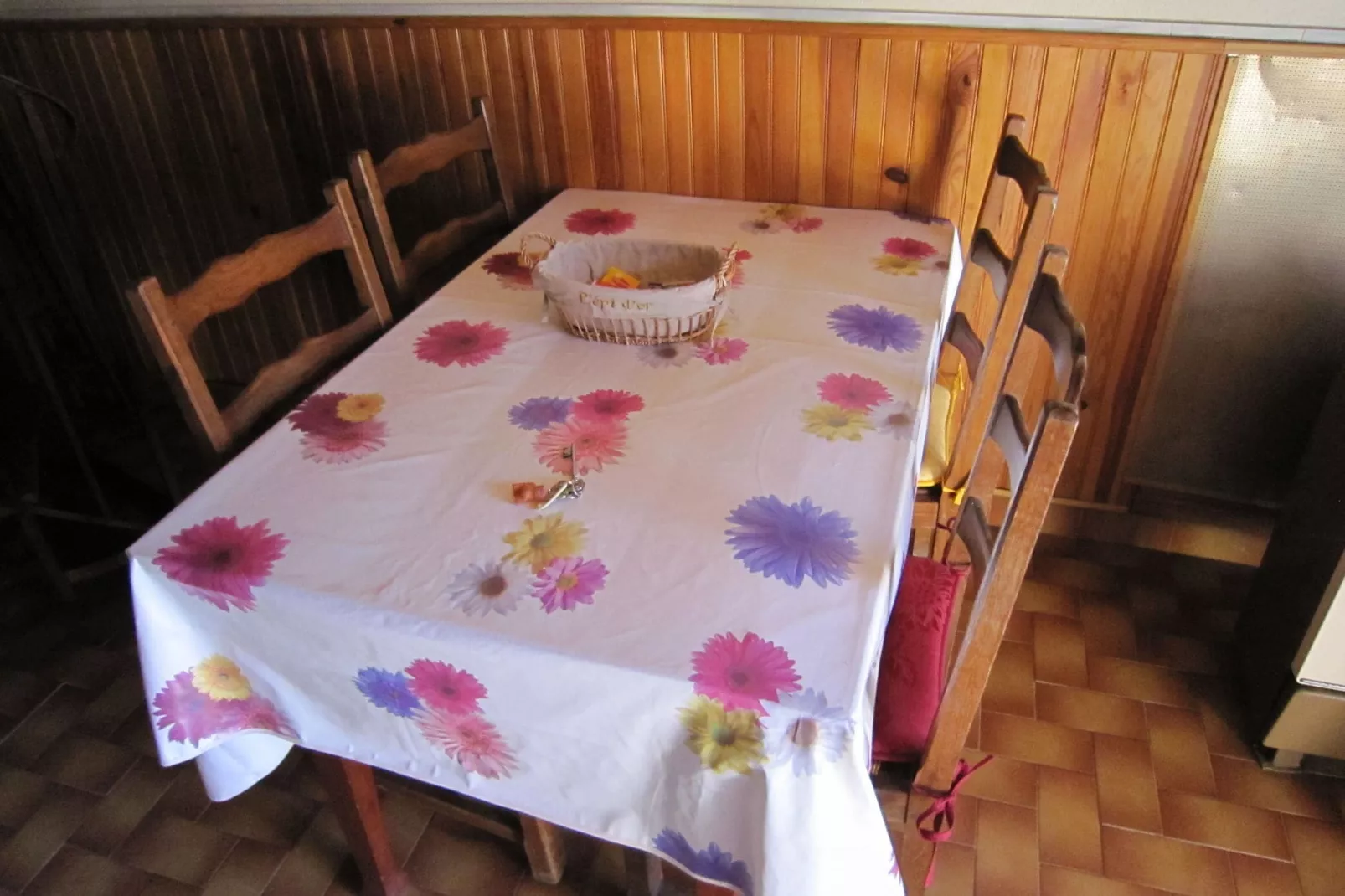 La Chataigne-Dining room