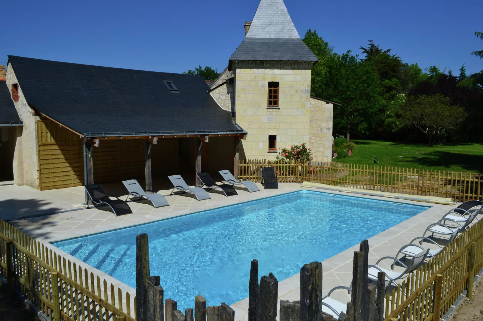 Maison de vacances Brion-Pool
