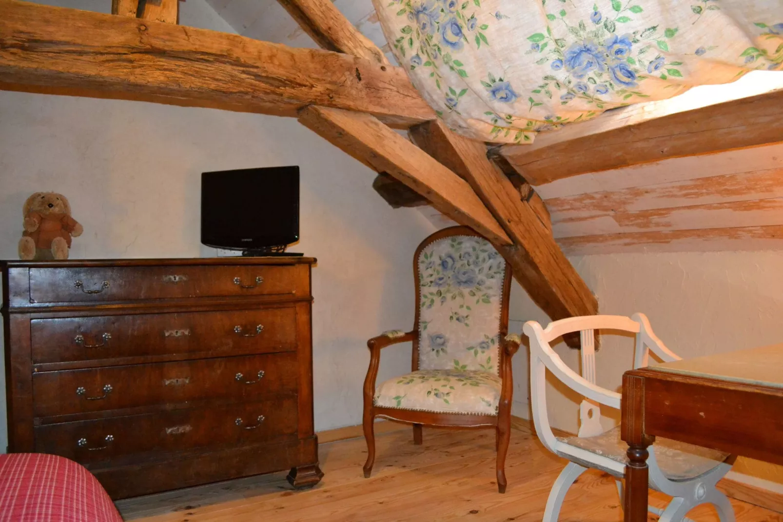 Maison de vacances Brion-Bedroom