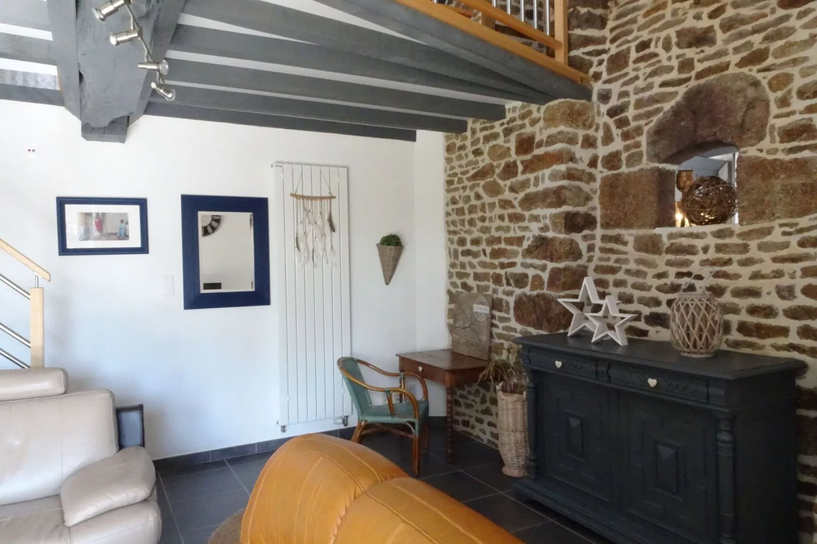 Ferienhaus Saint Ovin-Salon