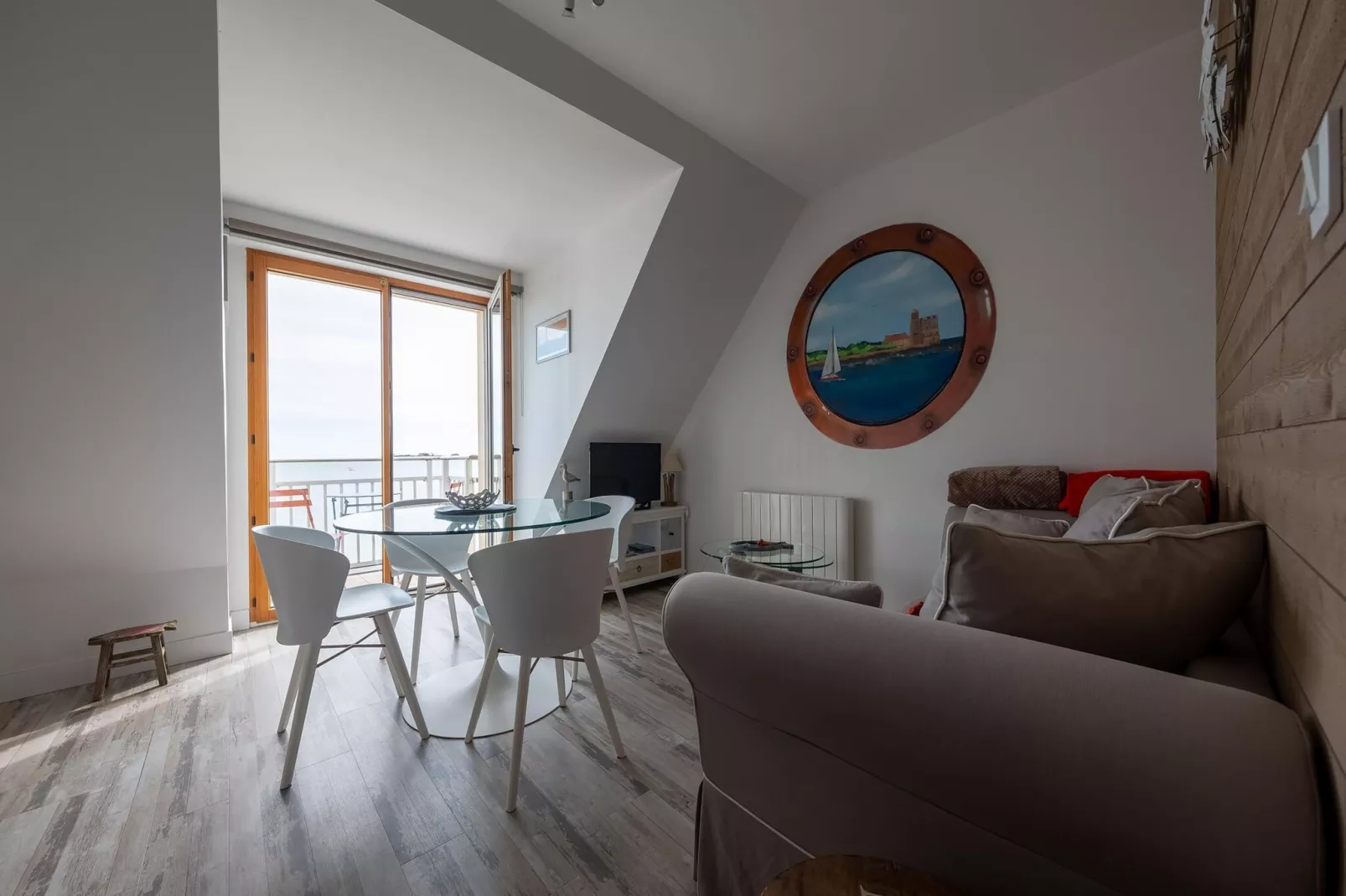 APPARTEMENT DUPLEX CHEZ LAURETTE-Living room