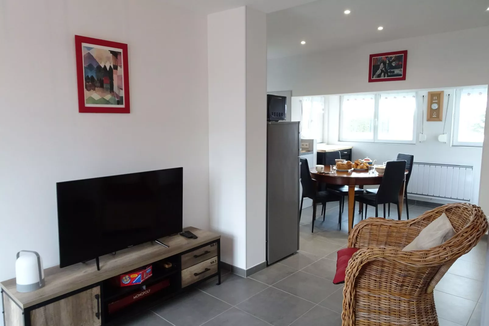 Holiday home Gouville sur Mer-Salon
