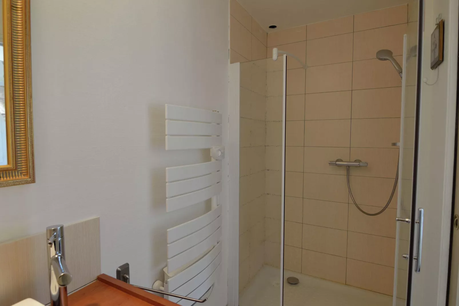 Caprera-Bathroom