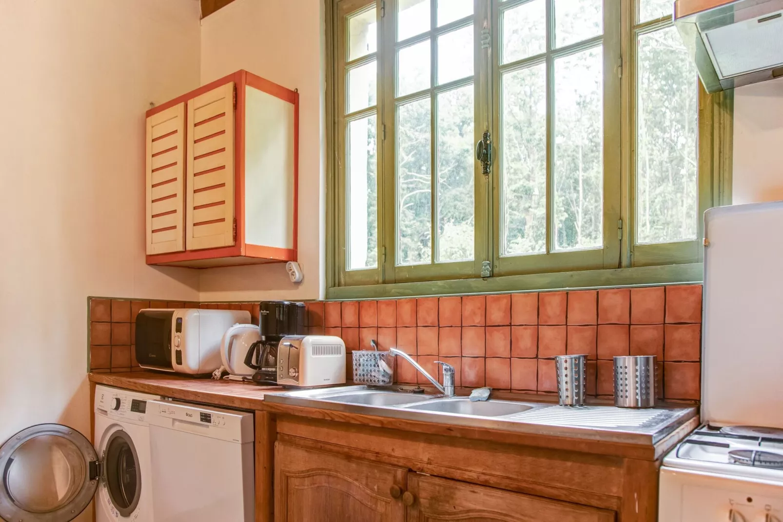 Holiday home in Portbail-sur-Mer with terrace-Kitchen