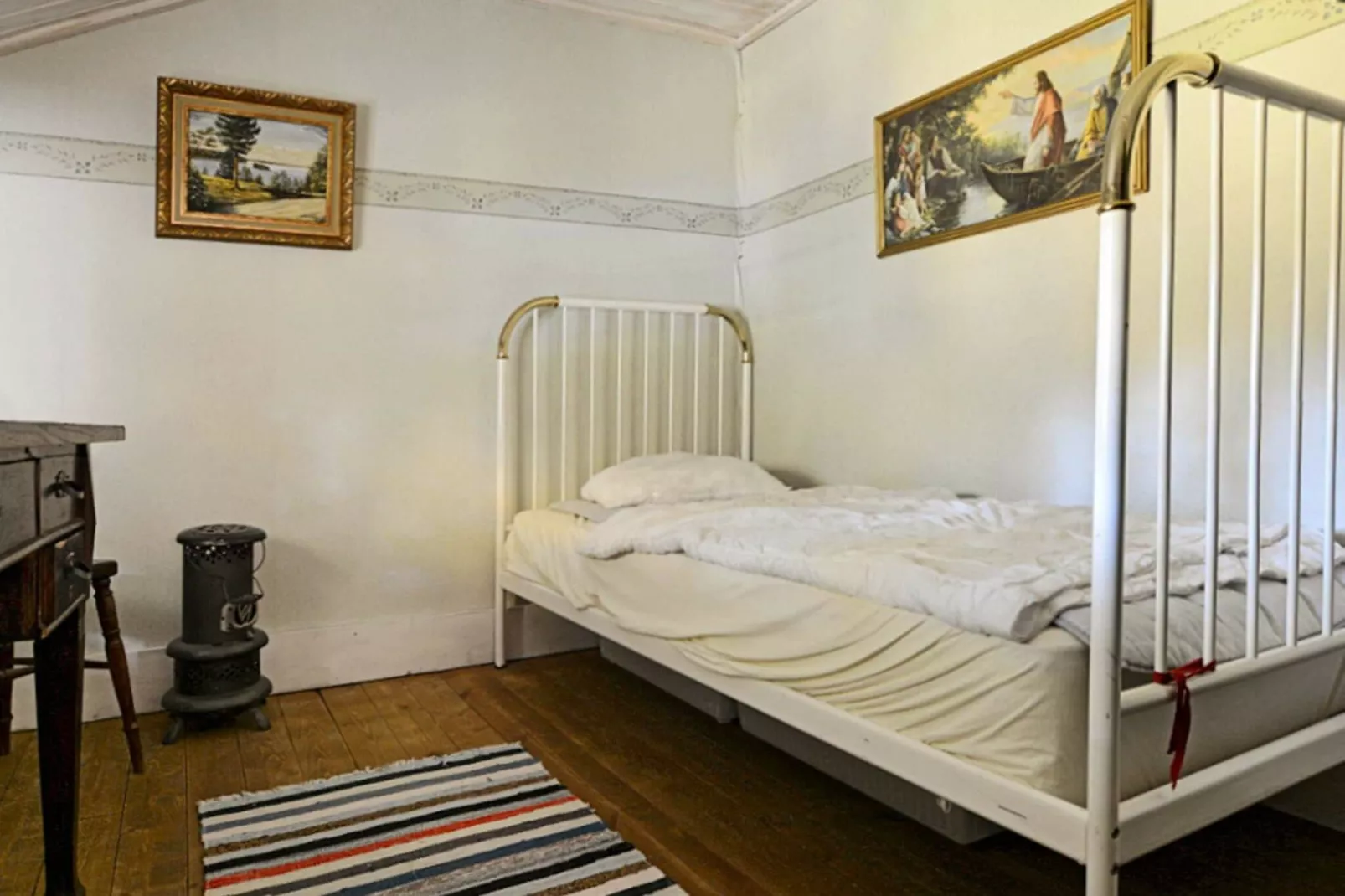 5 person holiday home in JÖNKÖPING-By Traum-Indoor