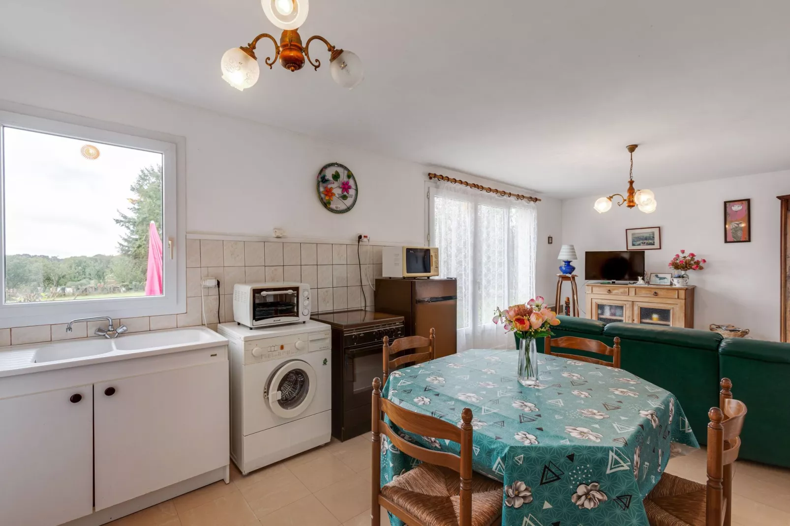 Maison de vacances Priziac-Kitchen
