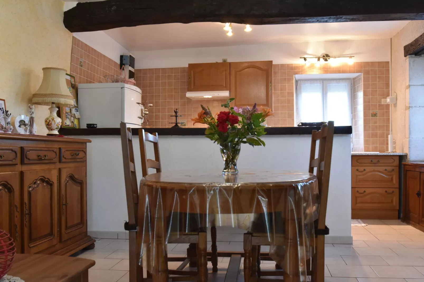 Maison de vacances Vignol-Living room