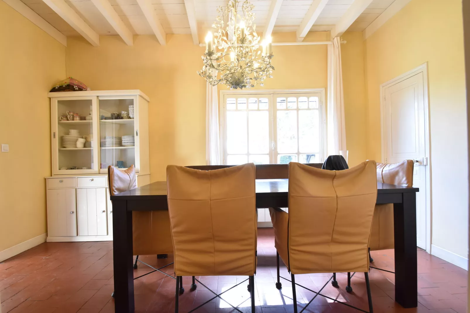 Villa Piscine Bourgogne 10 pers-Dining room