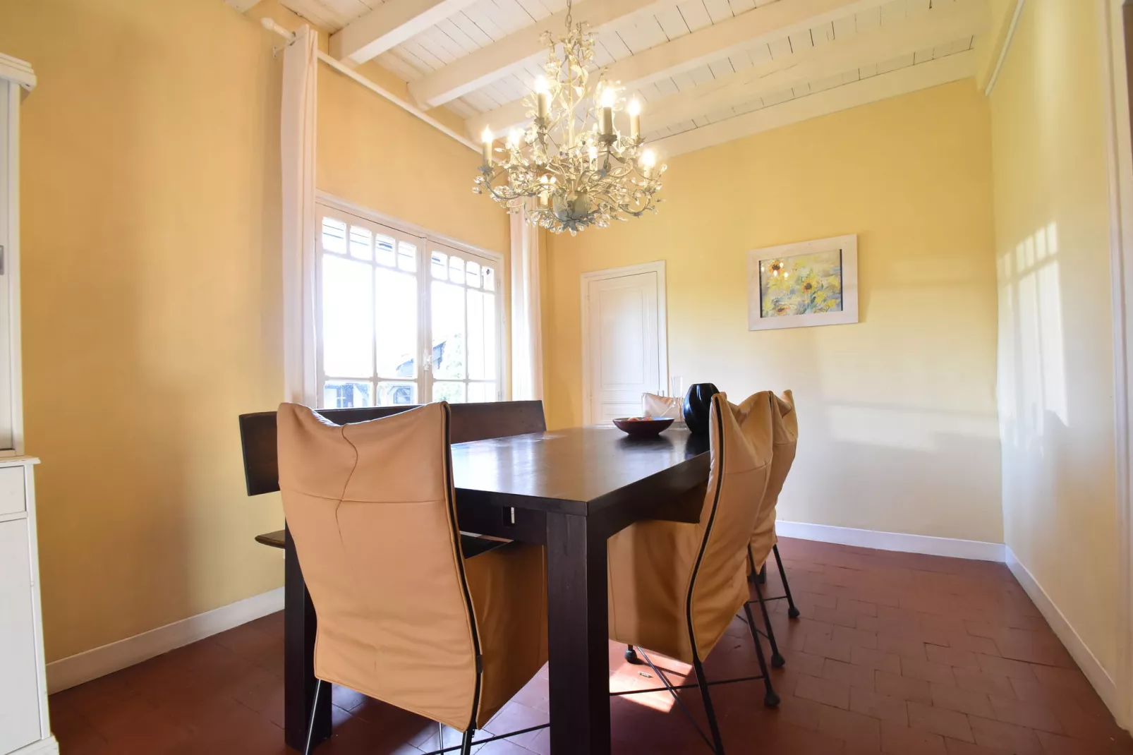 Villa Piscine Bourgogne 10 pers-Dining room