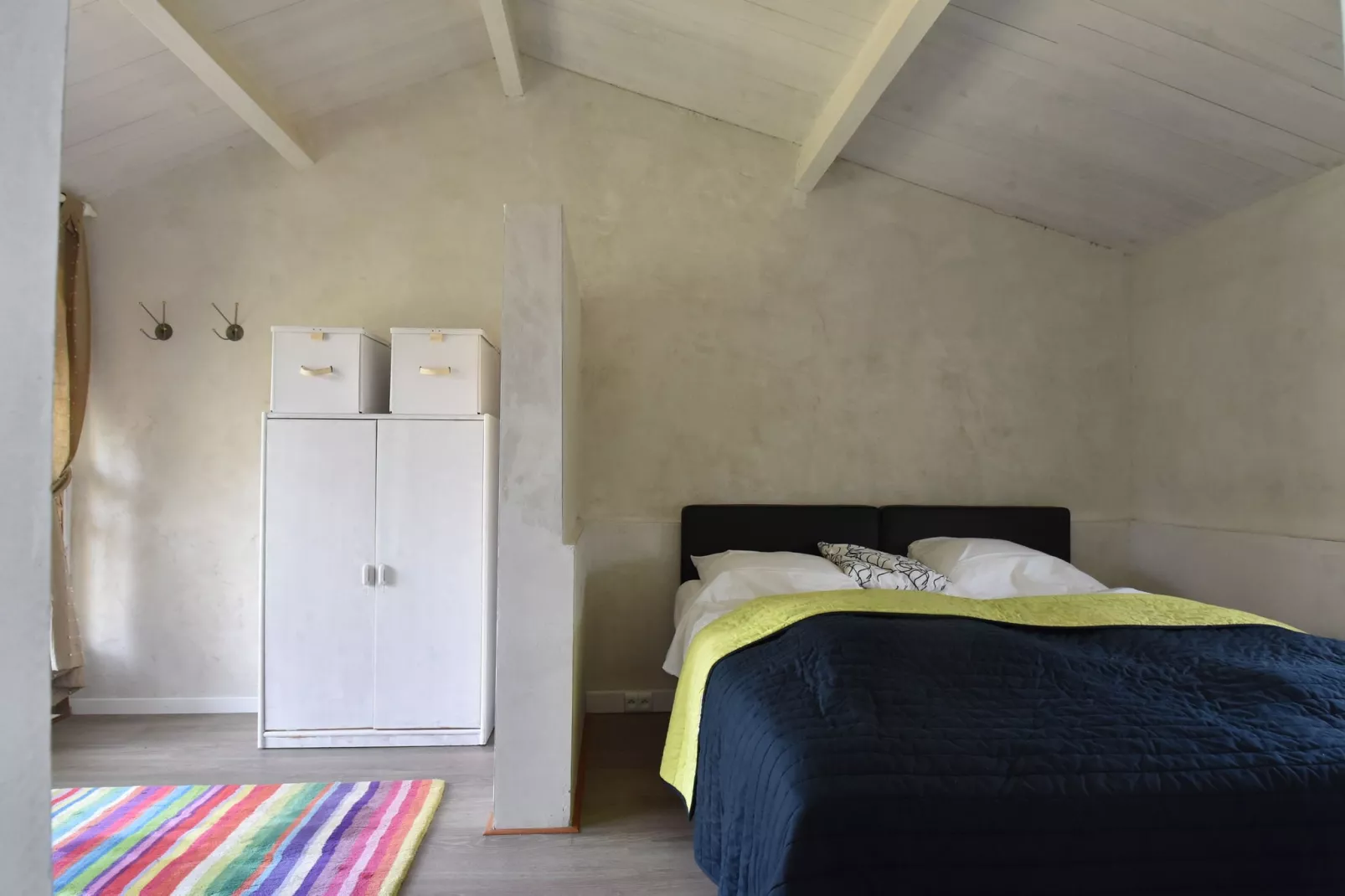 Villa Piscine Bourgogne 10 pers-Bedroom