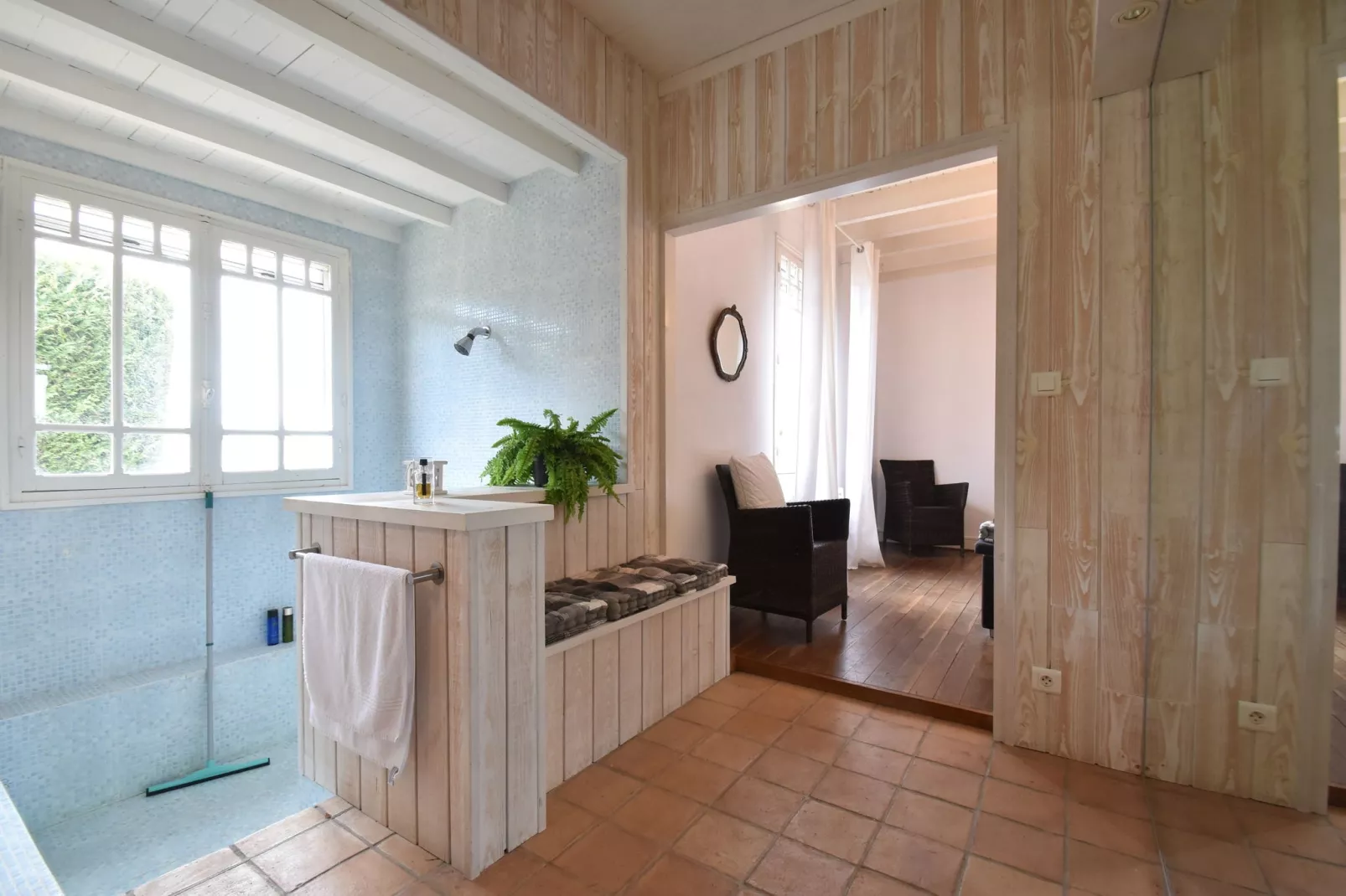 Villa Piscine Bourgogne 10 pers-Bathroom