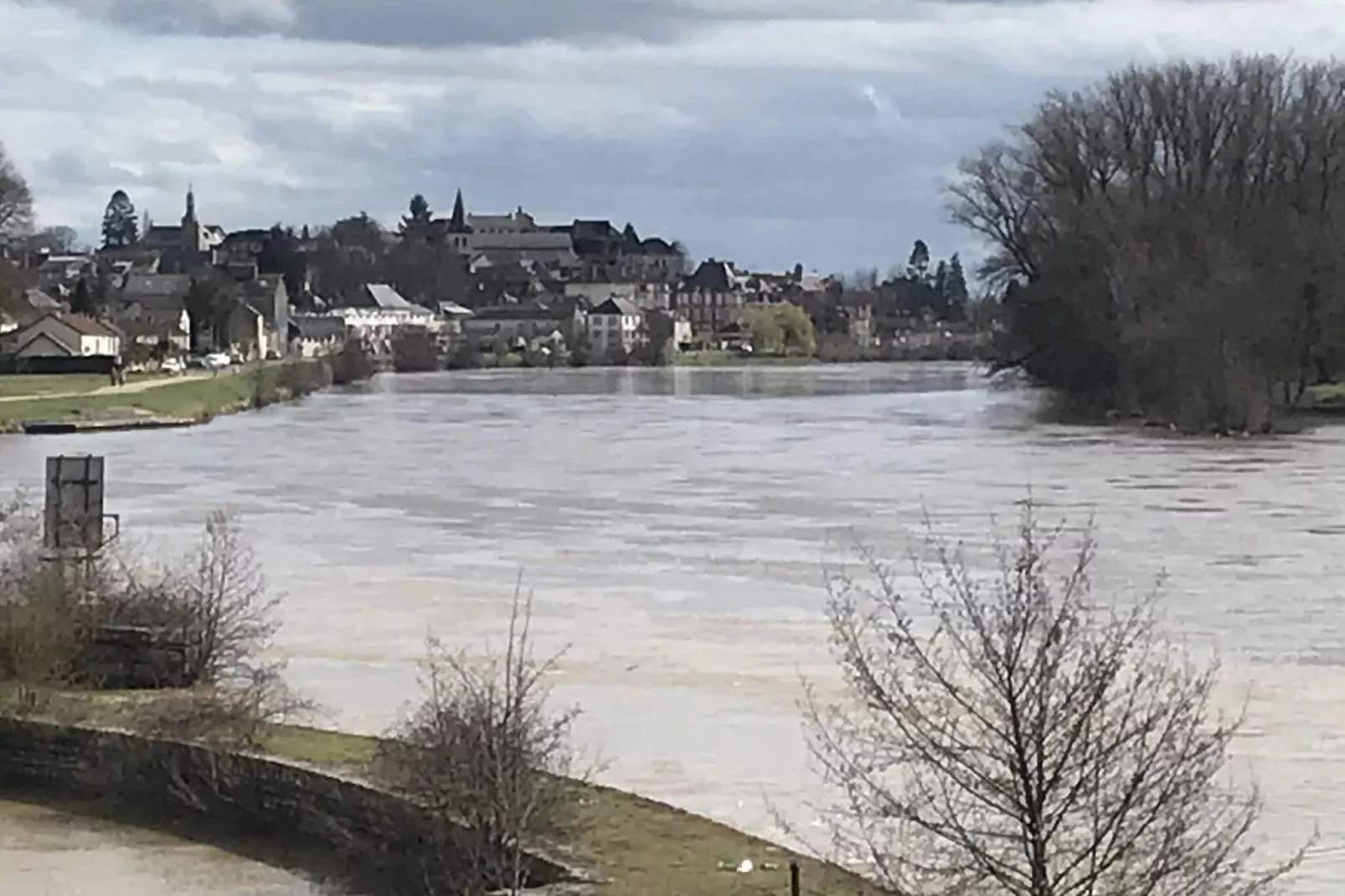 Villa Piscine Bourgogne 10 pers-Areas summer 5km