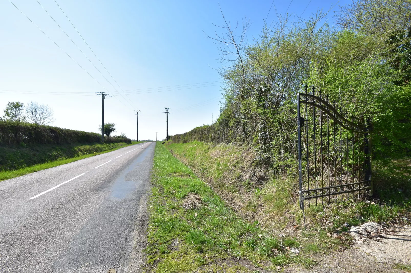 Gite 7 pers Decize-Areas summer 1km
