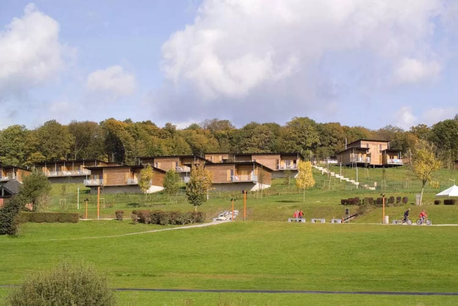Les Hauts de Valjoly 5-Areas summer 1km