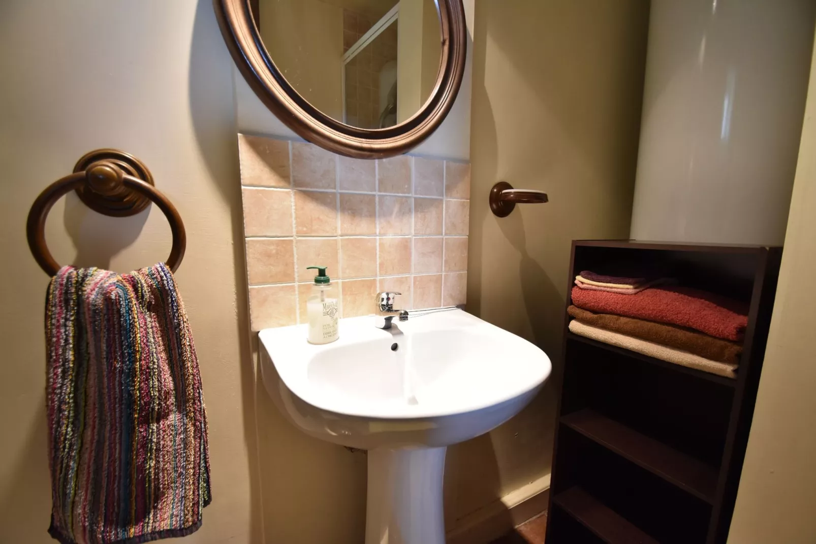Le Fournil-Bathroom