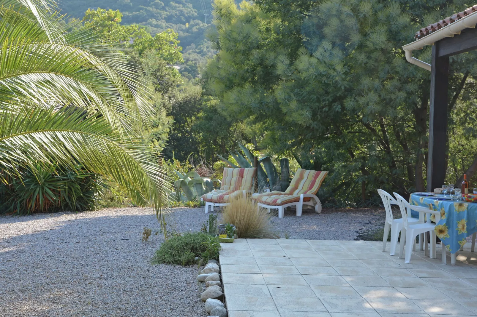 La maison Mer et Thermes-Gardens summer