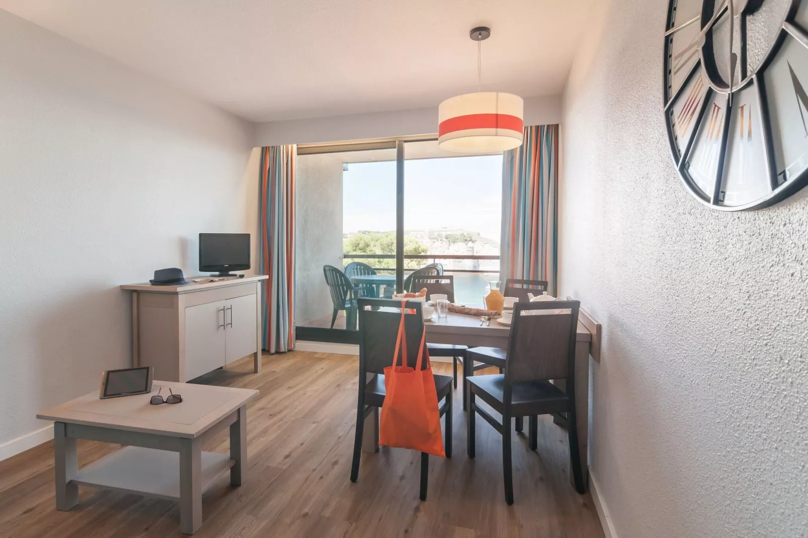 Les Balcons de Collioure - 14  Studio 4 p - rénové-Living room