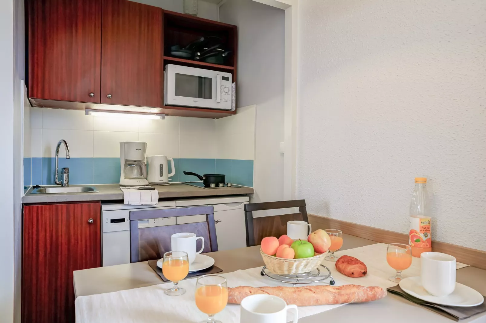 Les Balcons de Collioure - 14  Studio 4 p - rénové-Kitchen