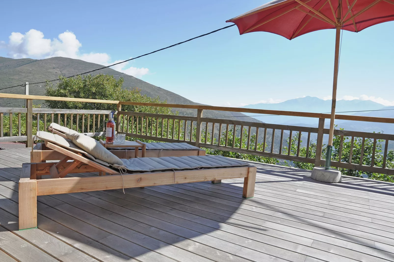 Chalet Panoramique-Terrace balcony