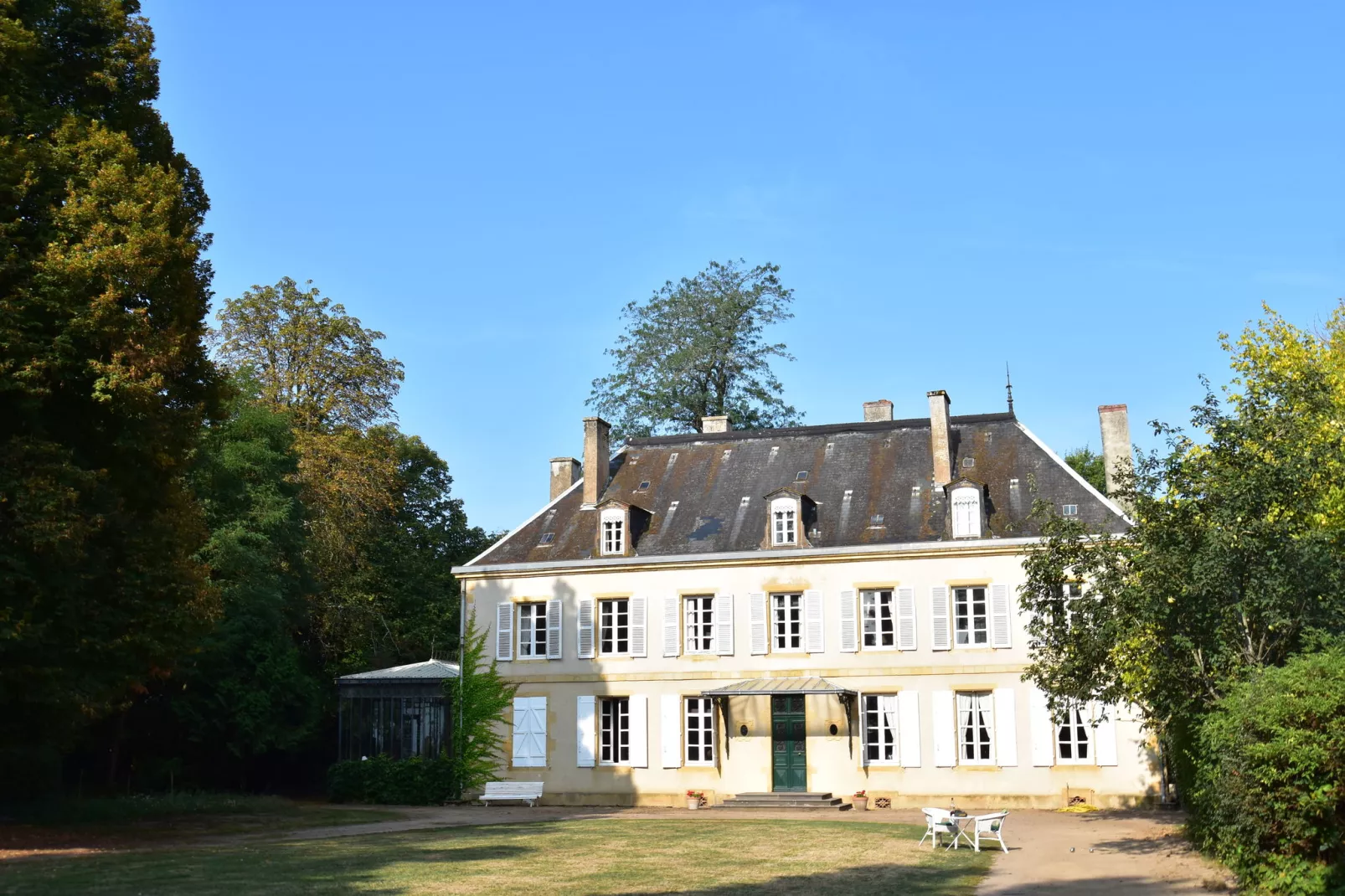 Château des Lambeys-Exterior summer