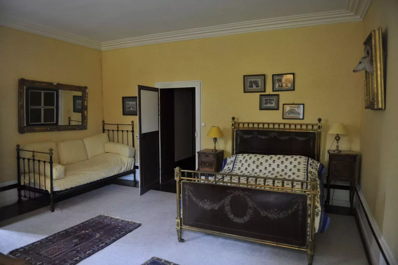 Château des Lambeys-Bedroom