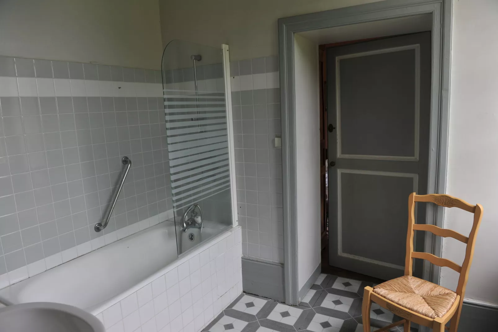 Château des Lambeys-Bathroom
