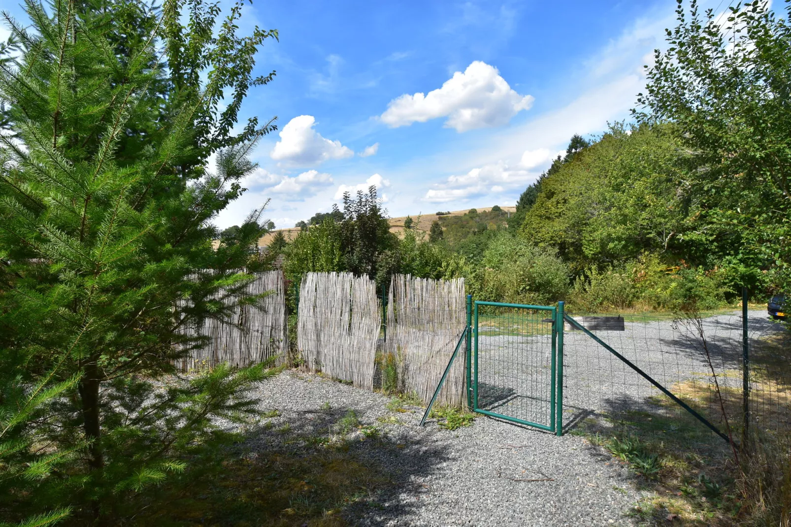 Gite 6 pers Bellevue - Le-Chardonneret-Gardens summer
