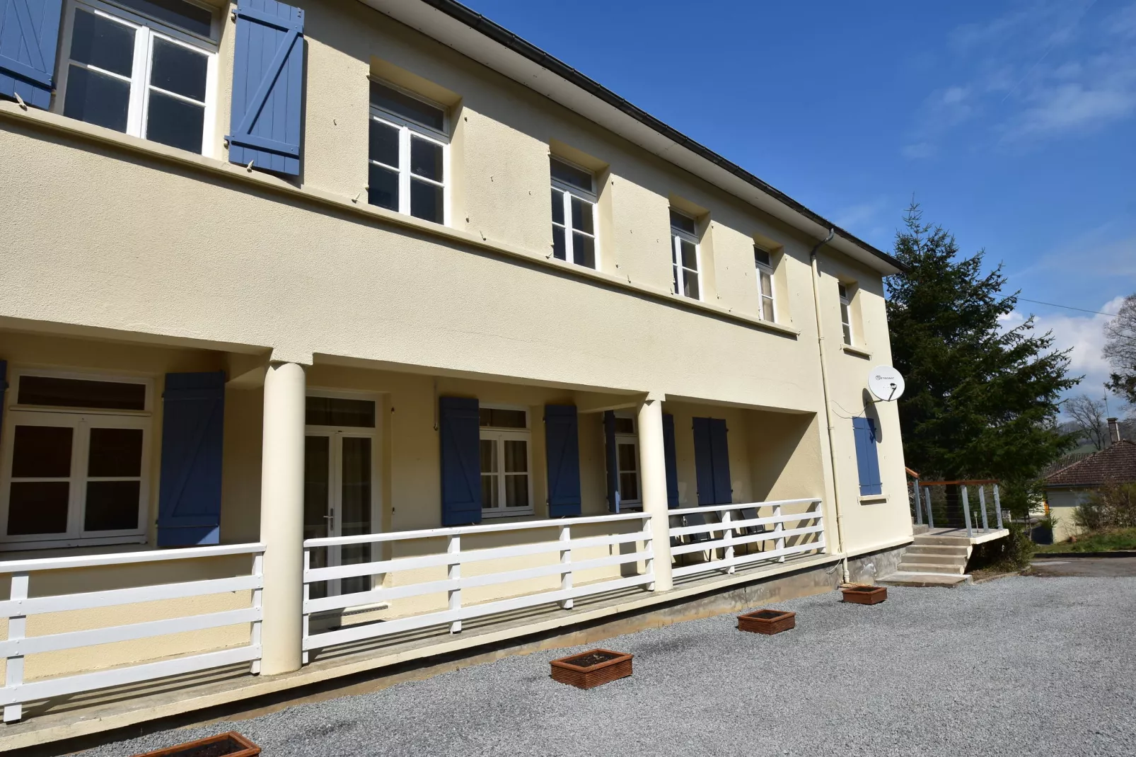 Apt 6 pers piscine-Exterior summer