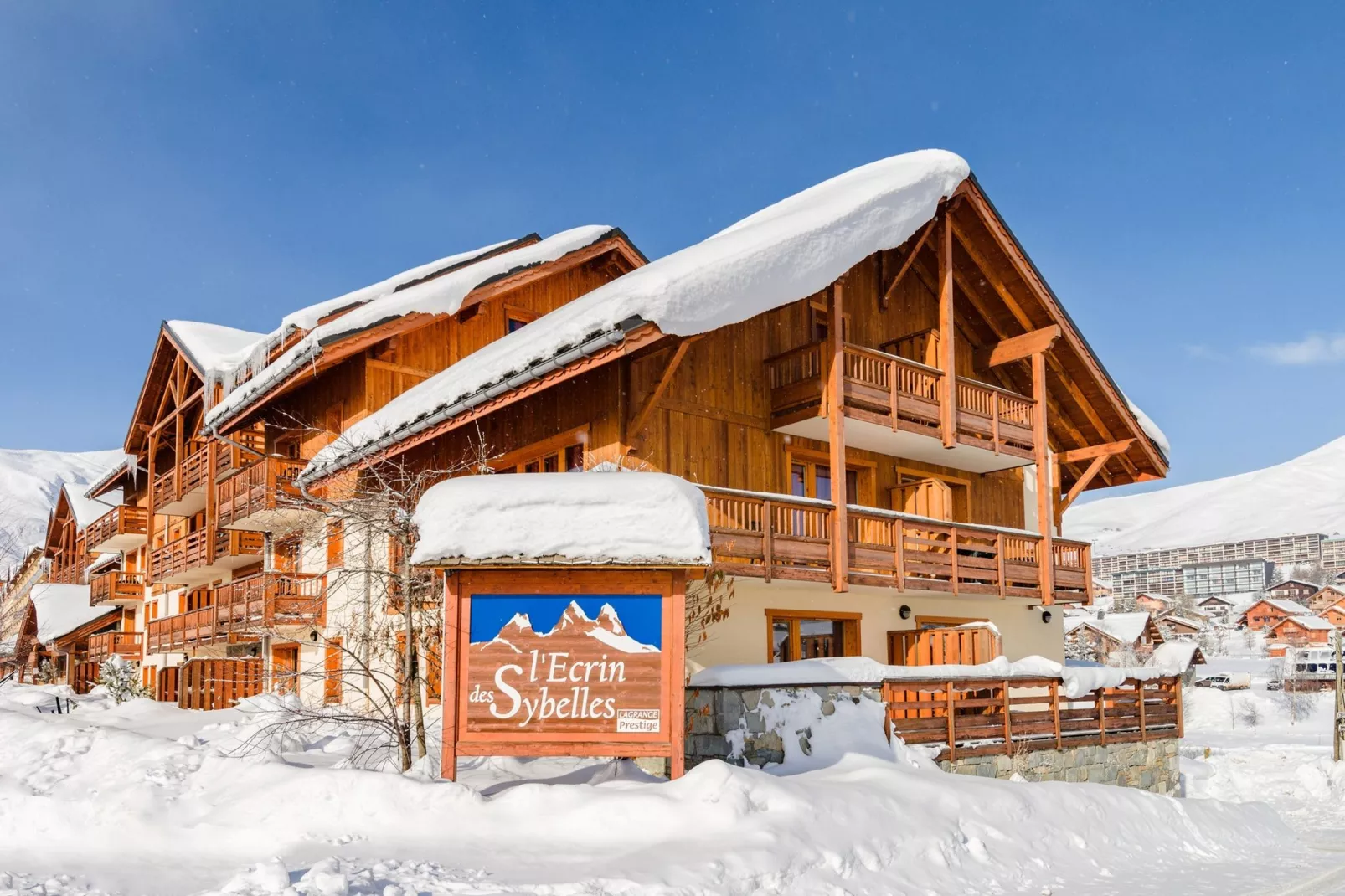 Résidence L'Écrin des Sybelles 4-Exterior winter