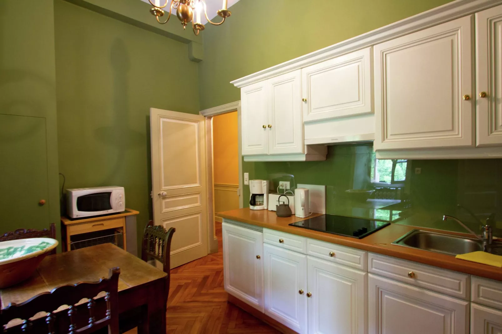 De la Tour-Kitchen
