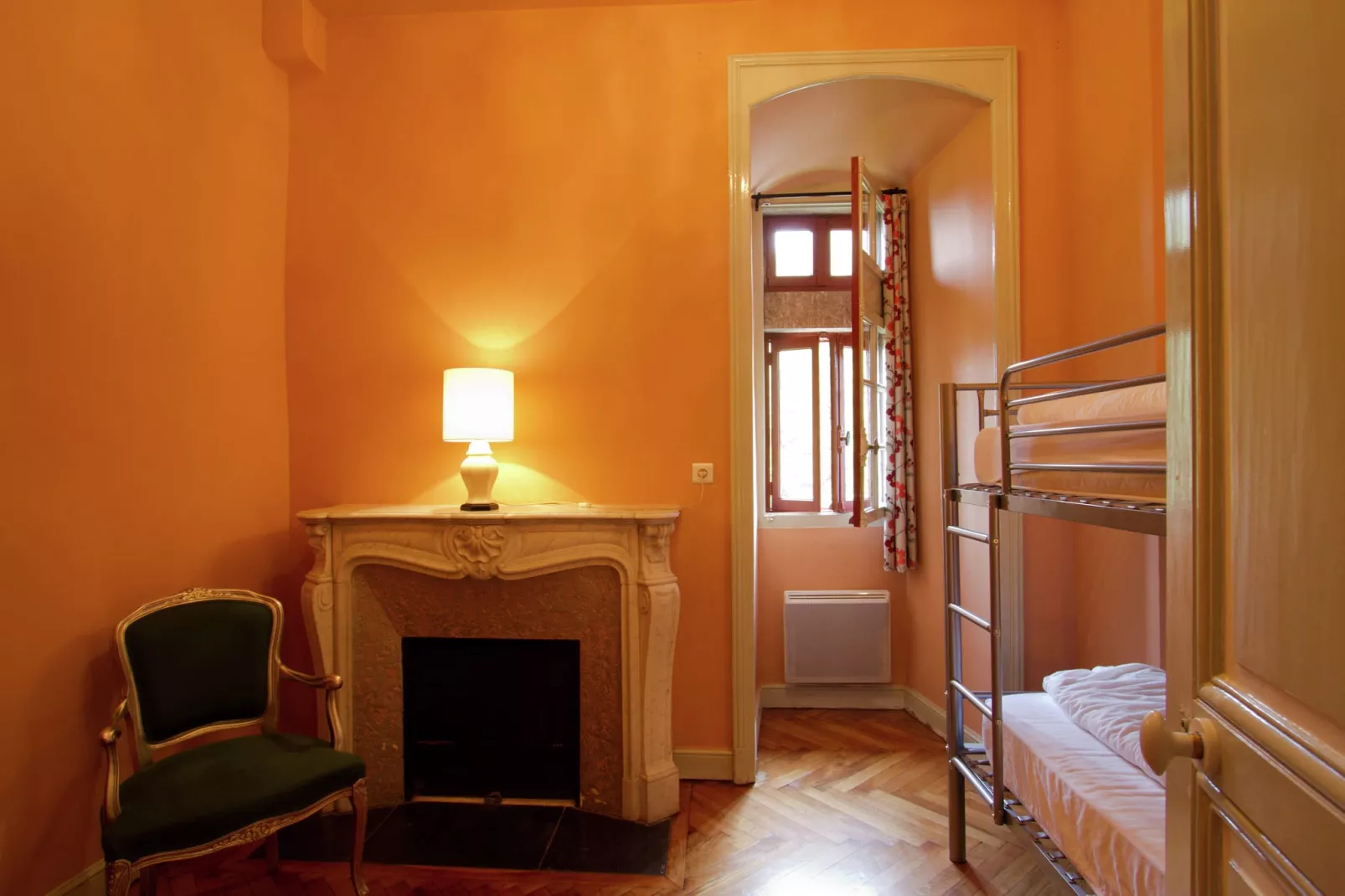 De la Tour-Bedroom