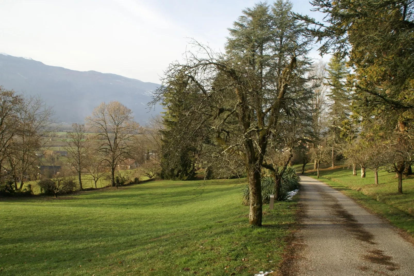 De la Tour-Garden winter